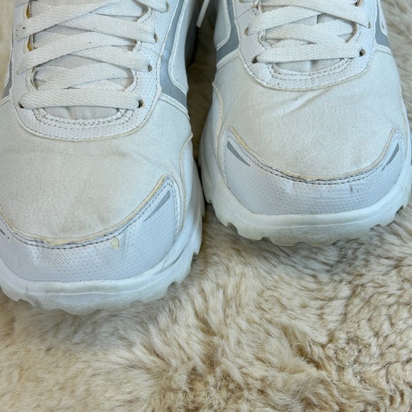 Skechers GOwalk‎ V-Stride Athletic Walking Sneakers White Silver Womens 7.5 - Picture 2 of 9